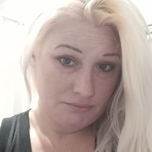 Meet your Posher, Libby